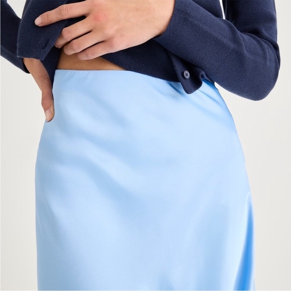 J Crew Gwyneth Slip Skirt Light Baby Blue Satin Midi Pull-On Size Large L NWT - Picture 6 of 13
